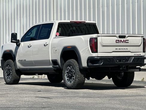 New 2026 GMC Sierra 2500 AT4X AWD/4WD image 6