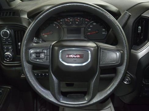 Used 2024 GMC Sierra 3500 Pro w/ Convenience Package image 29