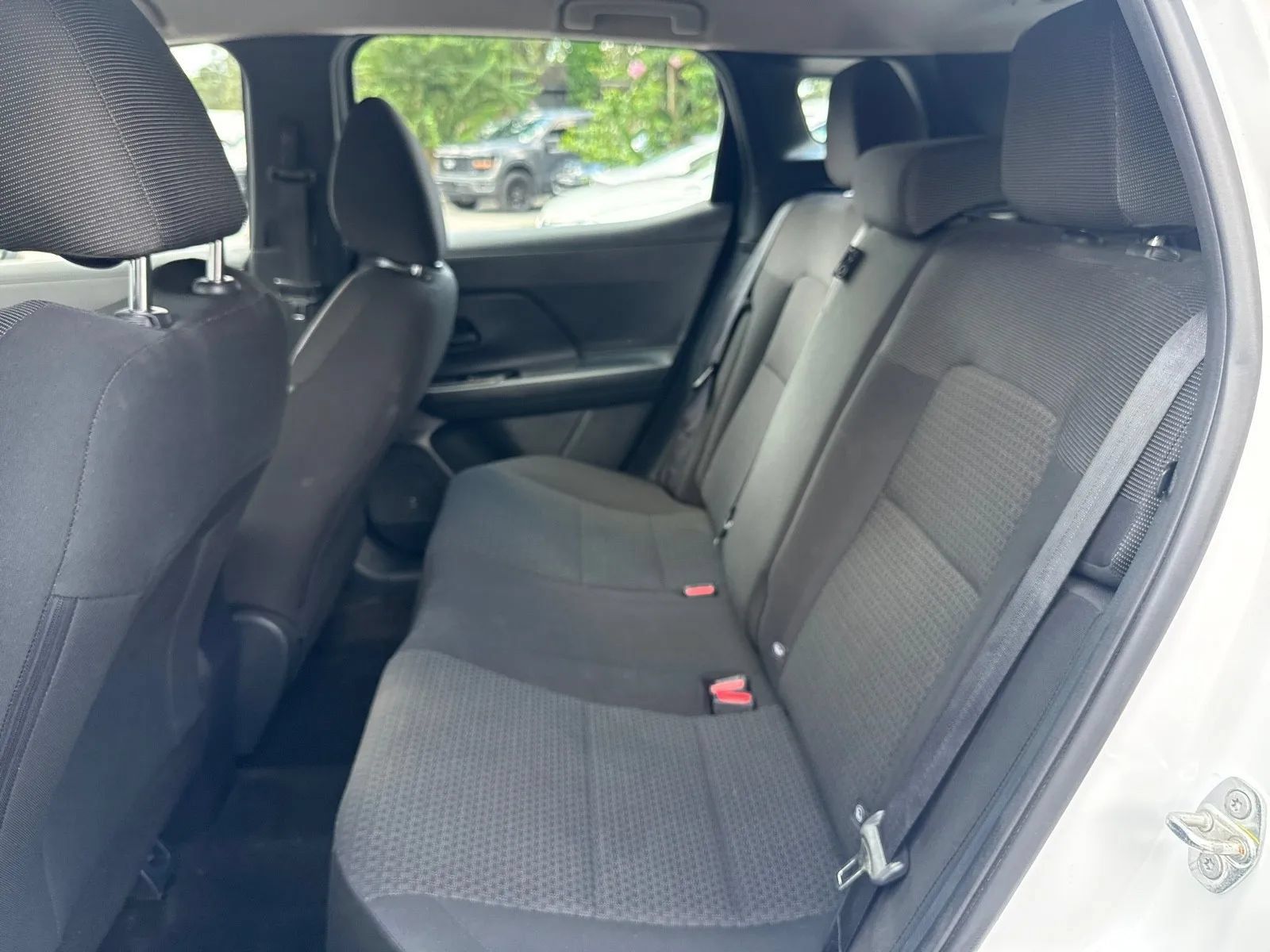 Used 2025 Nissan Kicks S FWD image 13