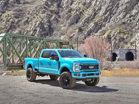 New 2026 Ford F250 Lariat w/ Black Appearance Package AWD/4WD image 37