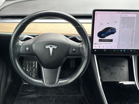 Used 2019 Tesla Model 3 RWD image 14