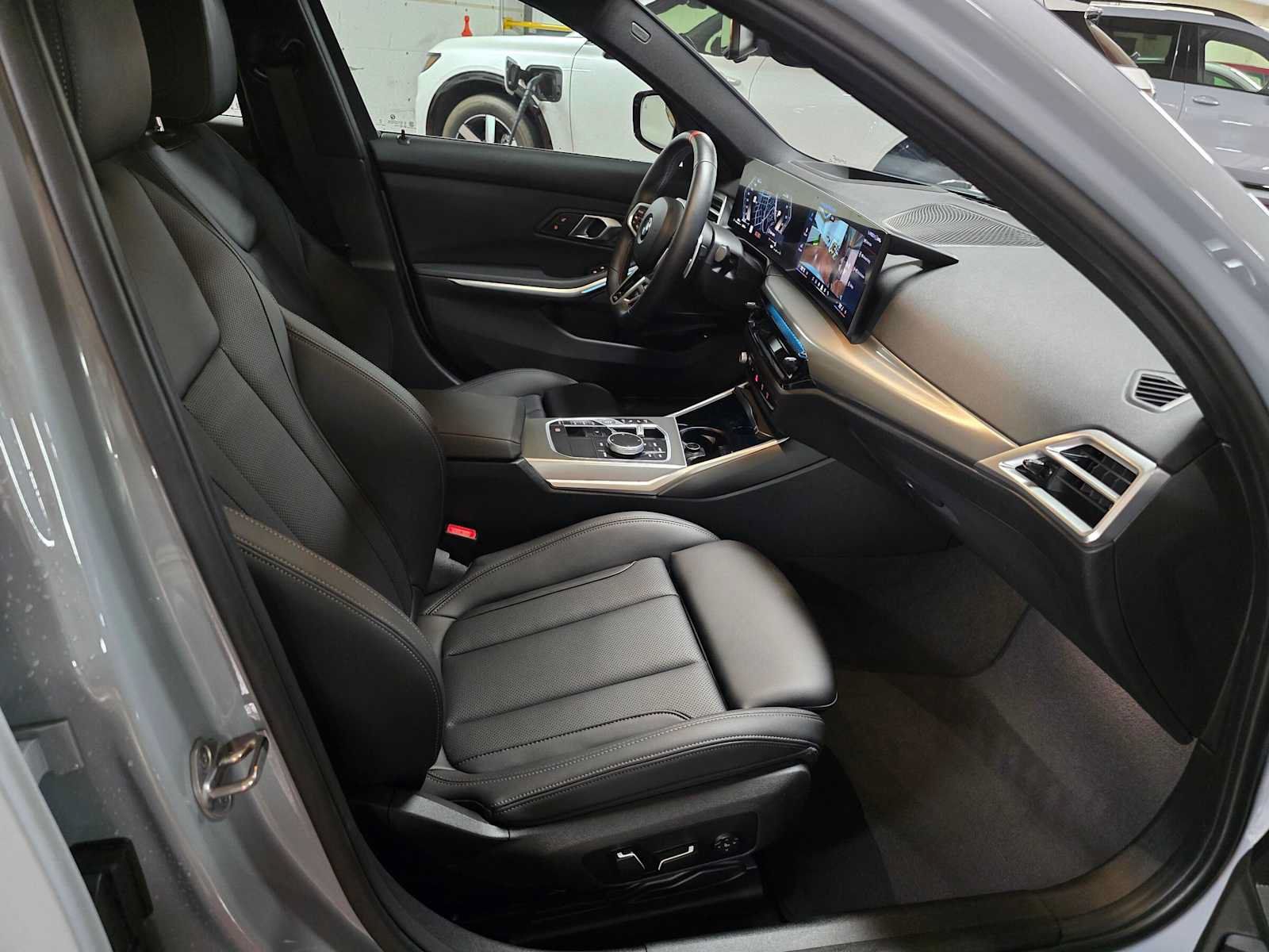 Used 2026 BMW M340i RWD image 11