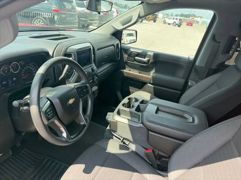 Used 2020 Chevrolet Silverado 1500 LT AWD/4WD image 19