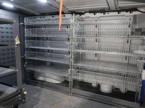 Used 2021 Chevrolet Express 2500 RWD image 16