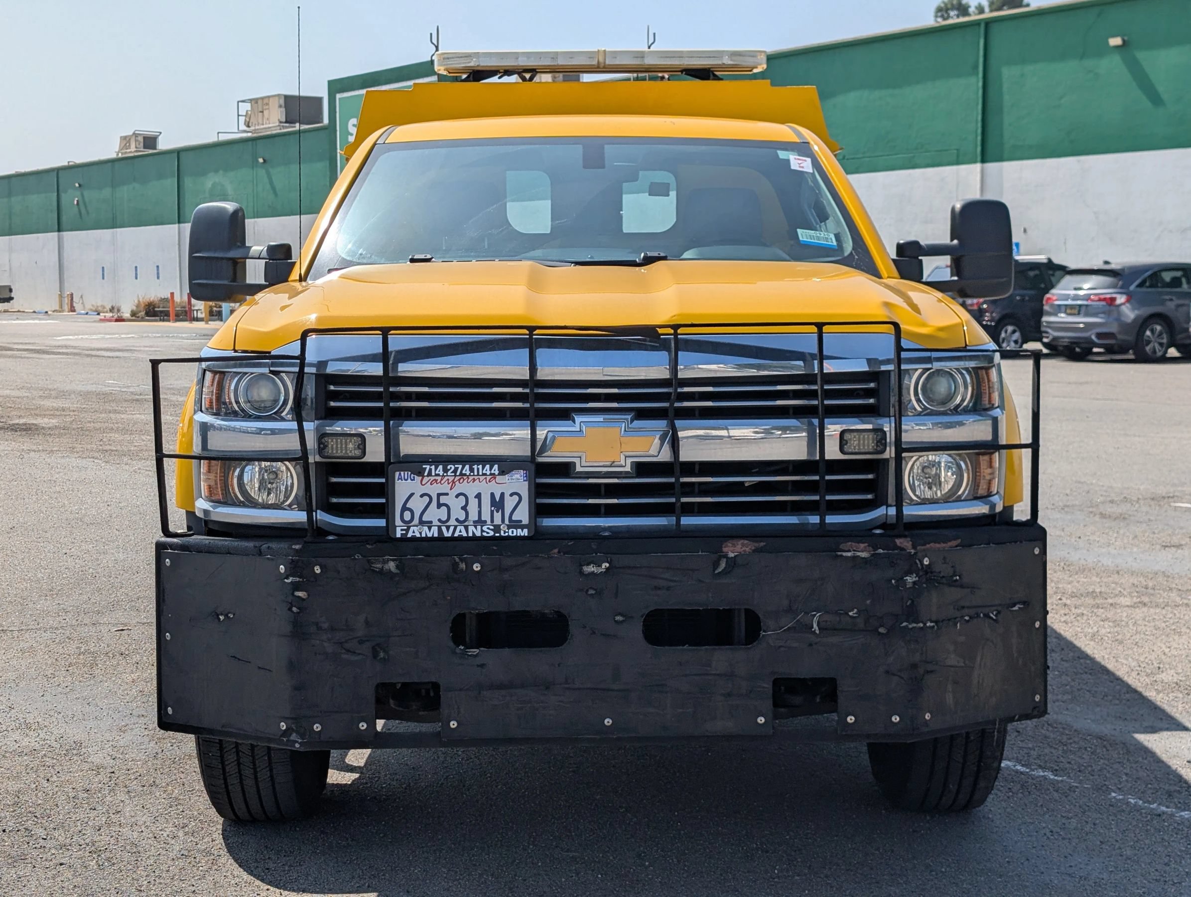 Used 2018 Chevrolet Silverado 3500 W/T AWD/4WD image 3