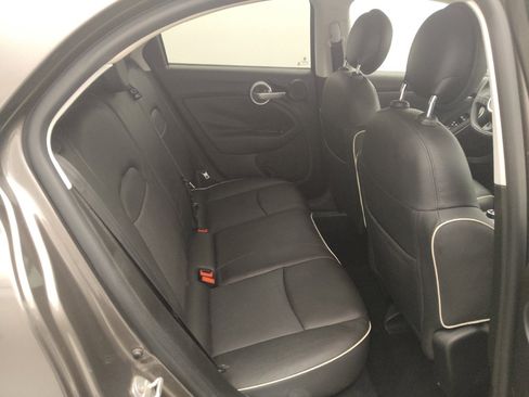 Used 2017 FIAT 500X Lounge FWD image 19