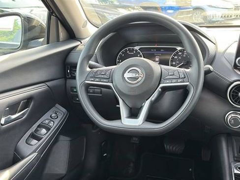 Certified 2024 Nissan Sentra SV FWD image 22