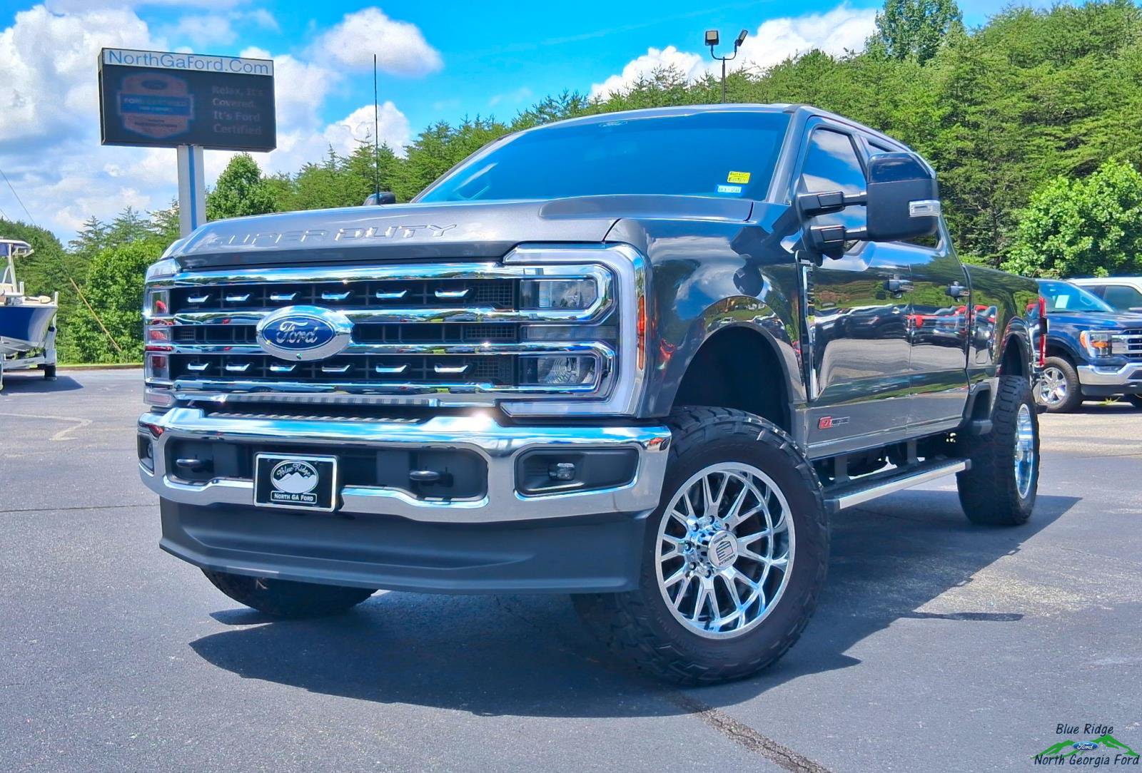 Used 2026 Ford F250 Lariat AWD/4WD image 1