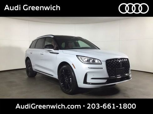 Used 2025 Lincoln Corsair Reserve w/ Equipment Group 202A AWD/4WD image 1
