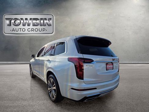 Used 2020 Cadillac XT6 Premium Luxury w/ Platinum Package FWD image 6