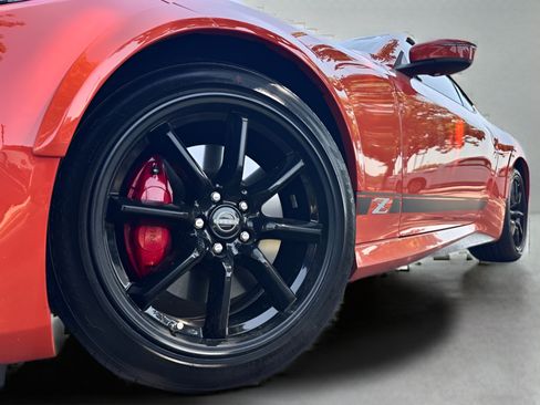 Used 2024 Nissan Z Performance w/ Heritage Edition RWD image 29