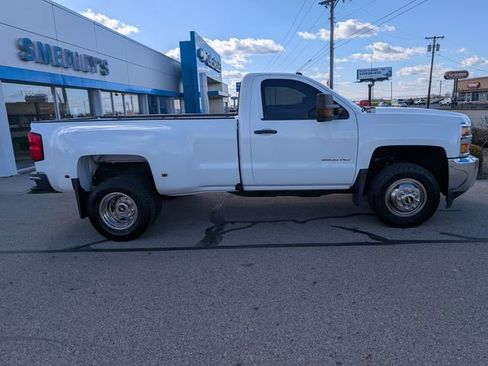 Used 2017 Chevrolet Silverado 3500 W/T w/ WT Convenience Package image 2