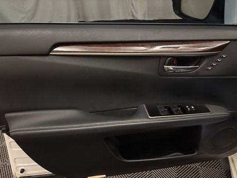 Used 2017 Lexus ES 350 image 10