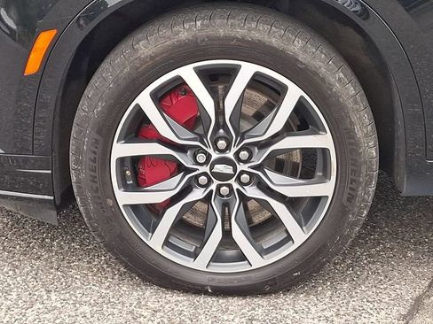 Used 2024 Cadillac XT6 Sport AWD/4WD image 6
