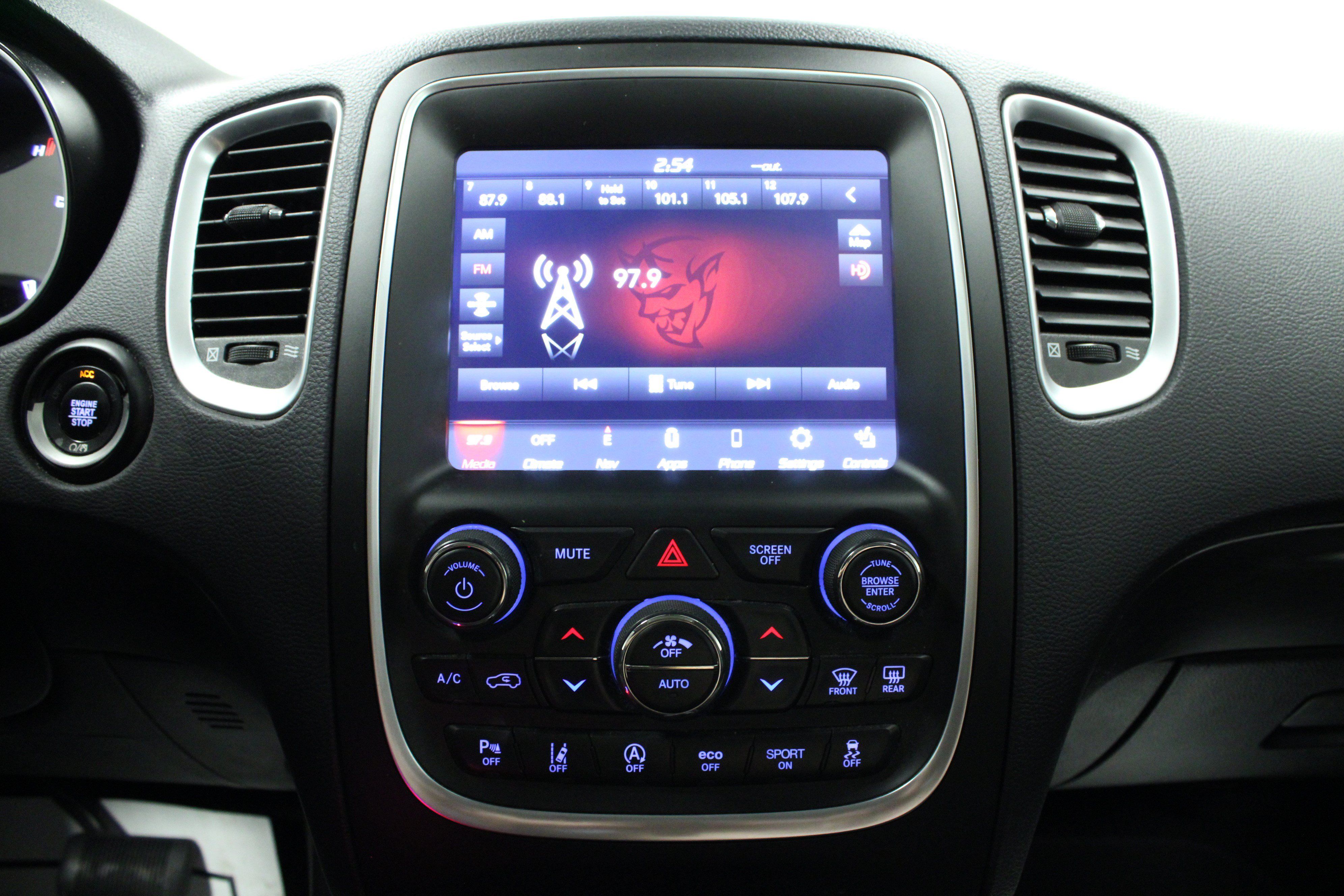 Used 2019 Dodge Durango Citadel w/ Technology Group AWD/4WD image 23