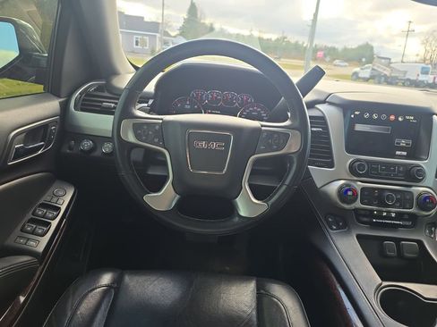 Used 2016 GMC Yukon SLT w/ Open Road Package image 13