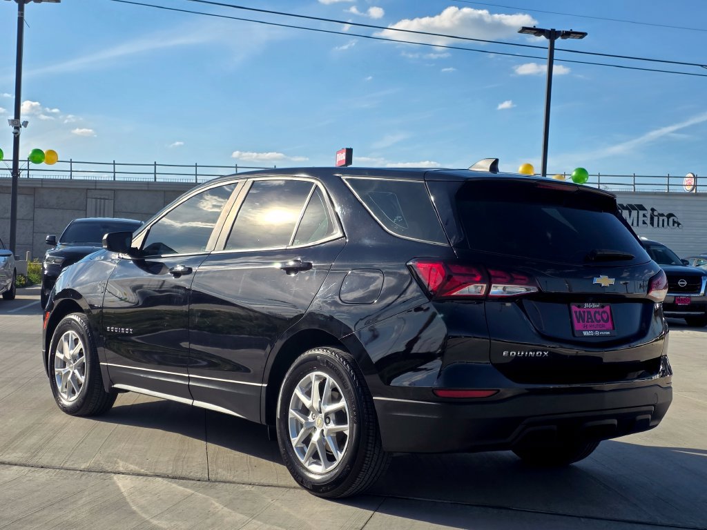 Used 2023 Chevrolet Equinox LS FWD image 6