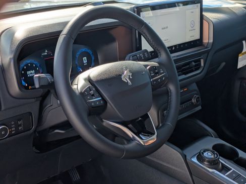 New 2025 Ford Bronco Sport Outer Banks AWD/4WD image 22