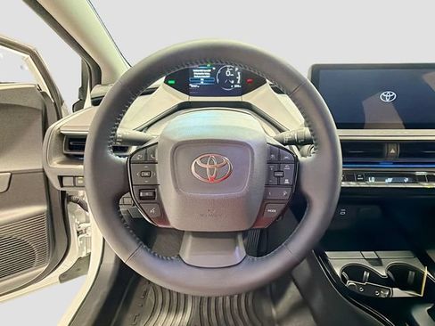 Certified 2026 Toyota Prius XLE AWD/4WD image 10
