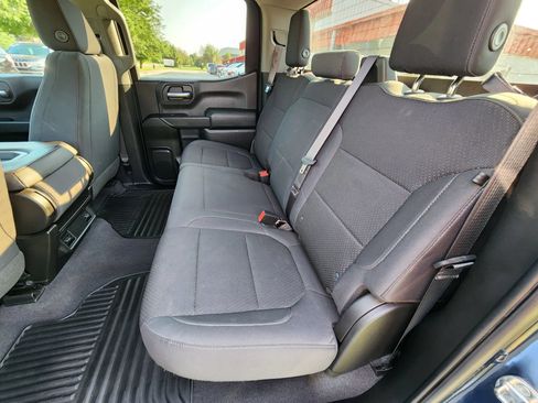 Used 2019 GMC Sierra 1500 4x4 Crew Cab w/ 1SA Driver Alert Package I image 40