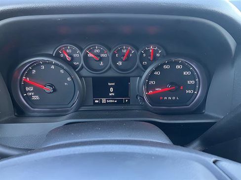 Used 2022 Chevrolet Silverado 1500 Custom Trail Boss AWD/4WD image 15