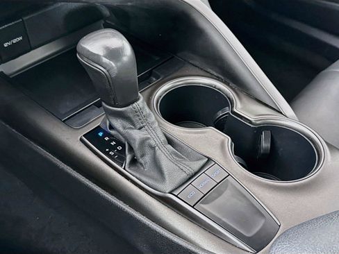 Certified 2024 Toyota Camry SE FWD image 23