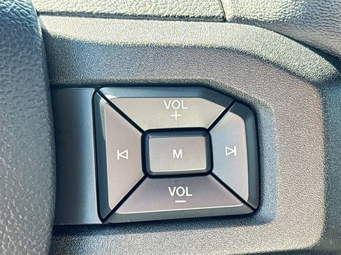 Used 2018 Ford F150 XLT w/ Equipment Group 302A Luxury image 34