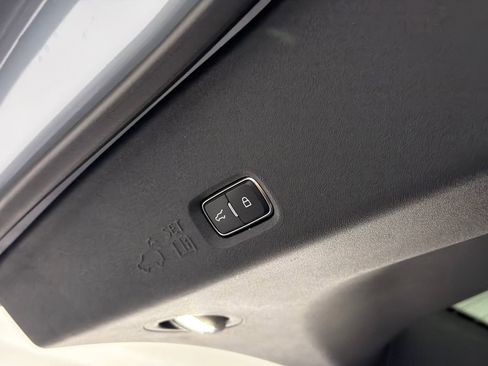 New 2026 Lincoln Navigator Reserve AWD/4WD image 10