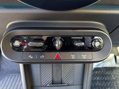 Certified 2026 MINI Cooper S FWD image 27