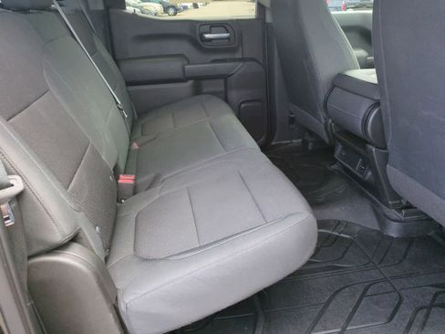 Used 2019 Chevrolet Silverado 1500 Custom w/ Custom Value Package image 20