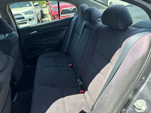 Used 2012 Honda Accord LX image 29