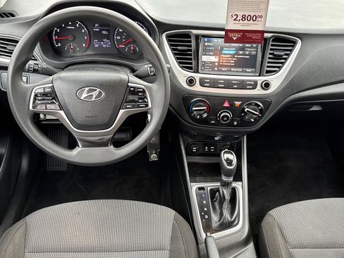 Used 2022 Hyundai Accent SEL image 22