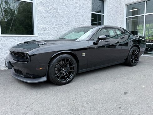 Used 2019 Dodge Challenger R/T Scat Pack w/ 1320 Drag Pack RWD image 3
