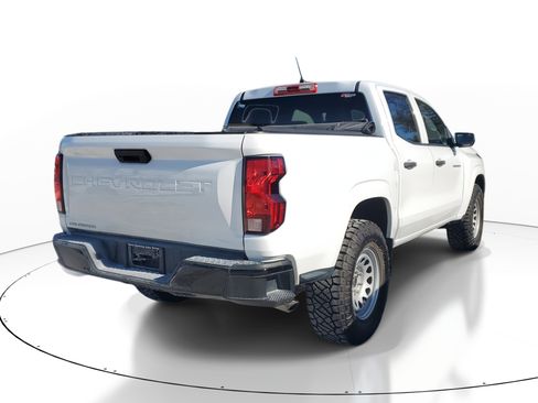 Used 2024 Chevrolet Colorado W/T image 6