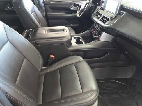 Certified 2022 Chevrolet Tahoe Z71 w/ Luxury Package image 14