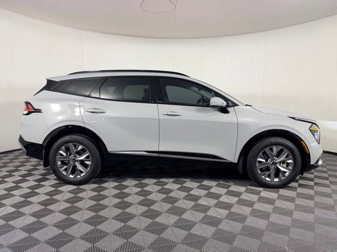 Used 2025 Kia Sportage SX FWD image 5