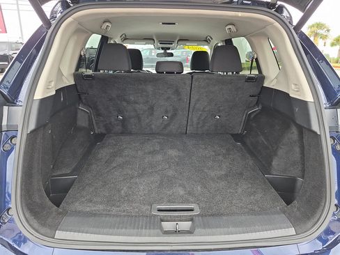 Used 2024 Nissan Rogue SV FWD image 30