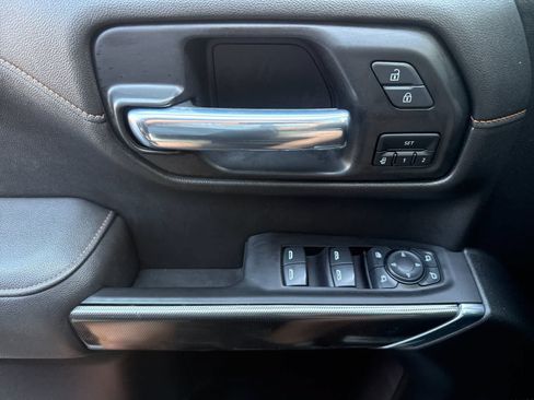 Used 2021 GMC Sierra 1500 AT4 w/ AT4 Preferred Package AWD/4WD image 12