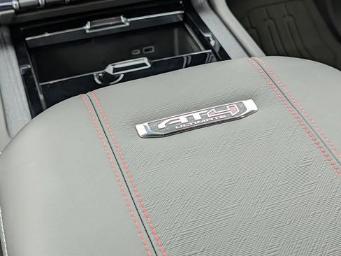 New 2026 GMC Yukon AT4 Ultimate AWD/4WD image 14