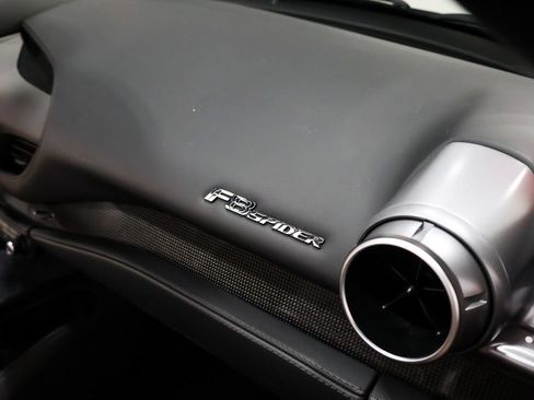 Used 2022 Ferrari F8 Tributo RWD image 43
