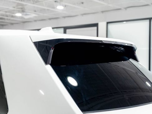 Used 2022 Rolls-Royce Cullinan Black Badge AWD/4WD image 29