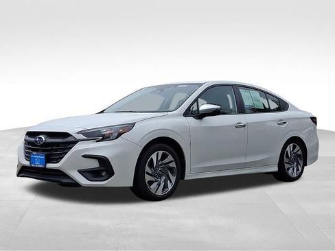 Used 2023 Subaru Legacy Touring XT AWD/4WD image 3