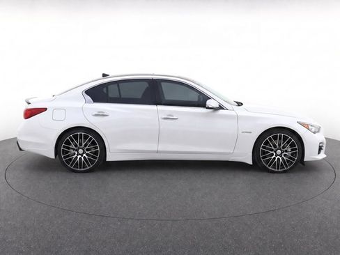 Used 2014 INFINITI Q50 Hybrid w/ Deluxe Technology Package RWD image 8
