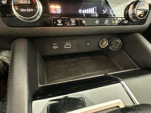 Used 2022 Mitsubishi Outlander SE AWD/4WD image 19