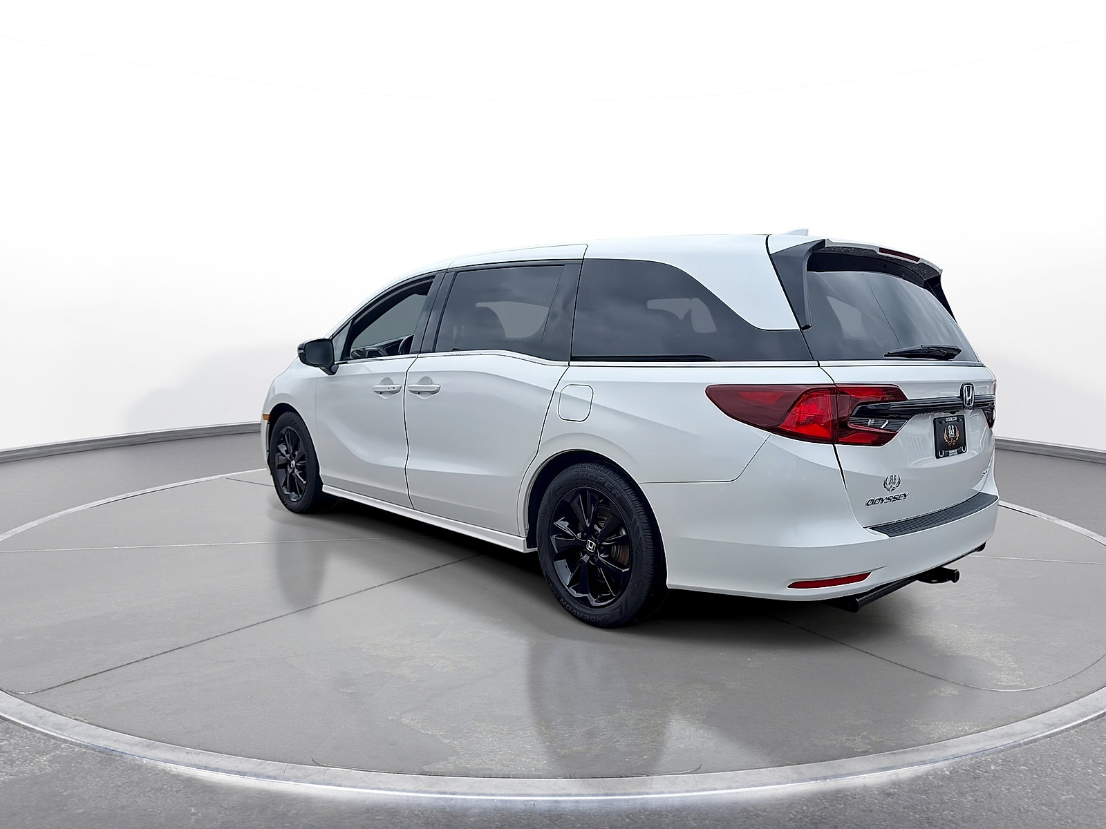 Used 2023 Honda Odyssey Sport image 6