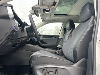 New 2026 Volkswagen Tiguan SE AWD/4WD video 3