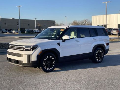 Certified 2025 Hyundai Santa Fe SE image 22