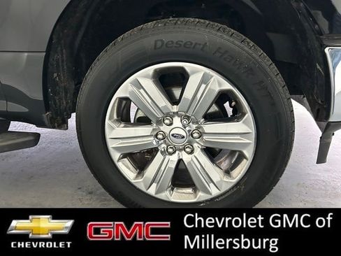 Used 2018 Ford F150 XLT w/ Equipment Group 302A Luxury image 12