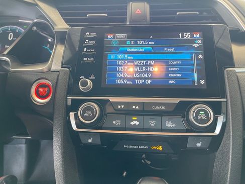 Used 2020 Honda Civic EX image 11