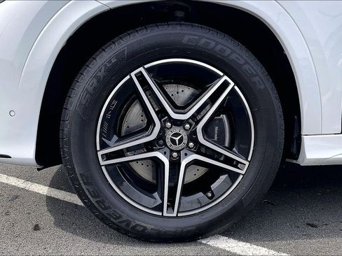 New 2026 Mercedes-Benz GLE 450 4MATIC image 11